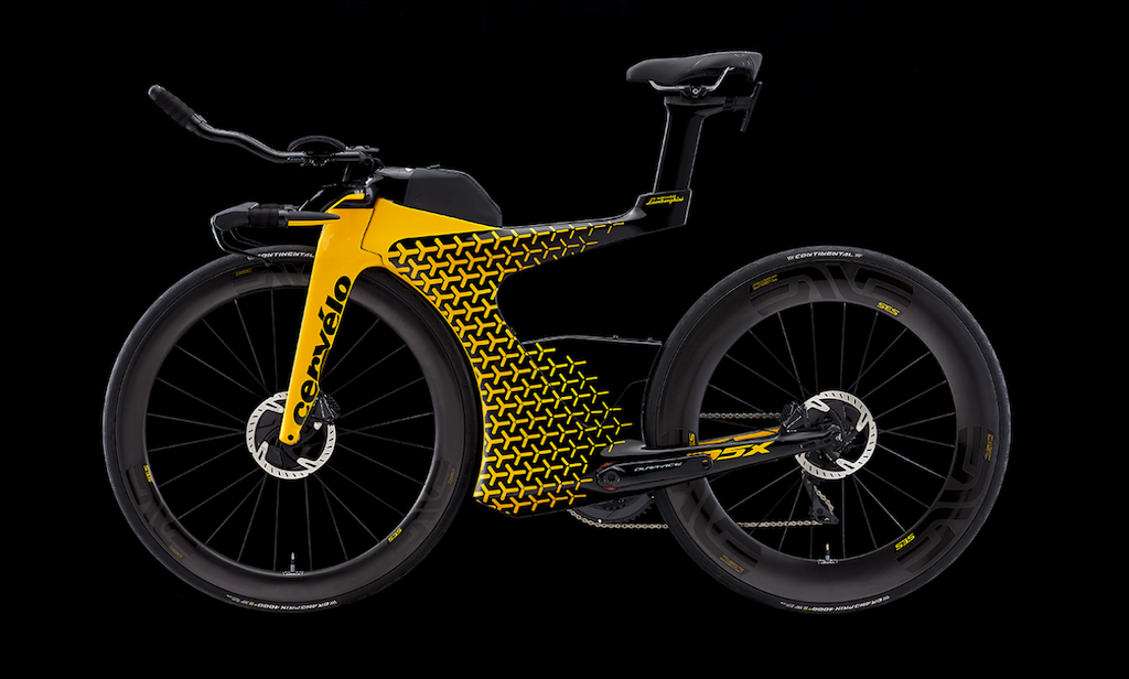ランボルギーニブランドの自転車(P5X Lamborghini Edition)の左側面の写真