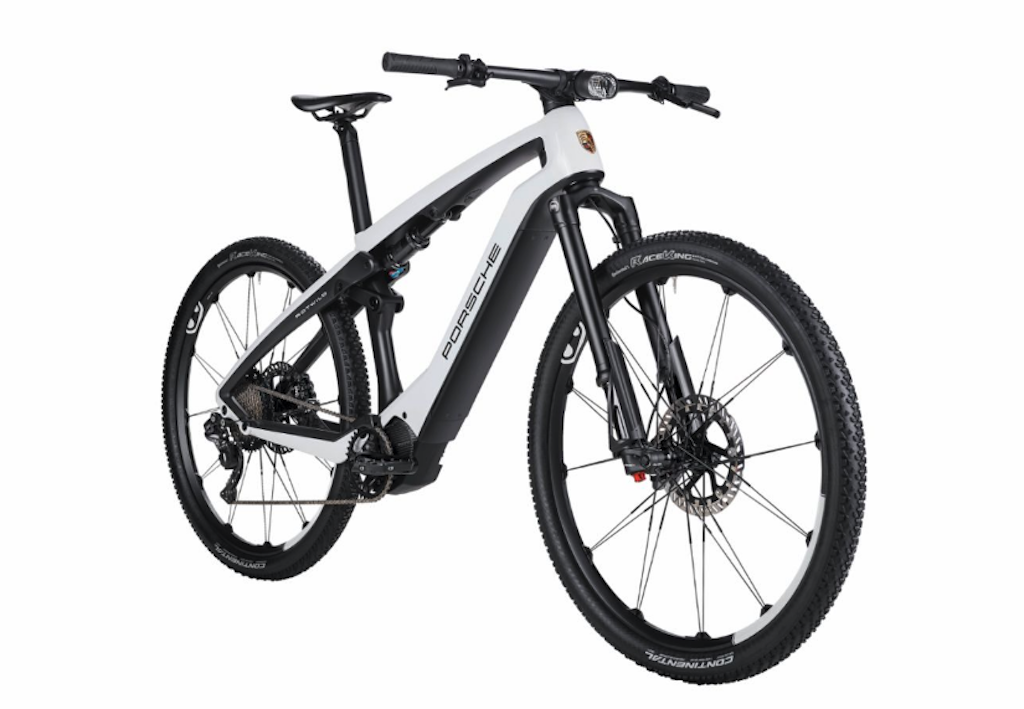 ポルシェブランドの自転車の斜め右側の写真
